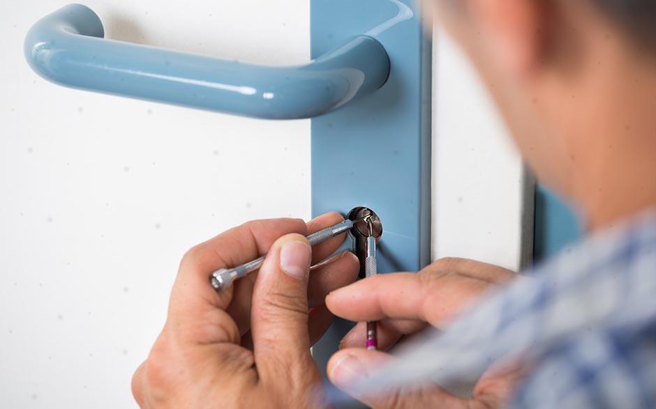 serrurier prix changement serrure Gazeran